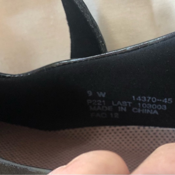 NWT DREW ORTHOPEDIC PATENT LEATHER SHOES - Picture 10 of 10